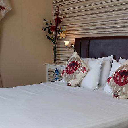 Best Western New Holmwood Hotel 카우즈 외부 사진