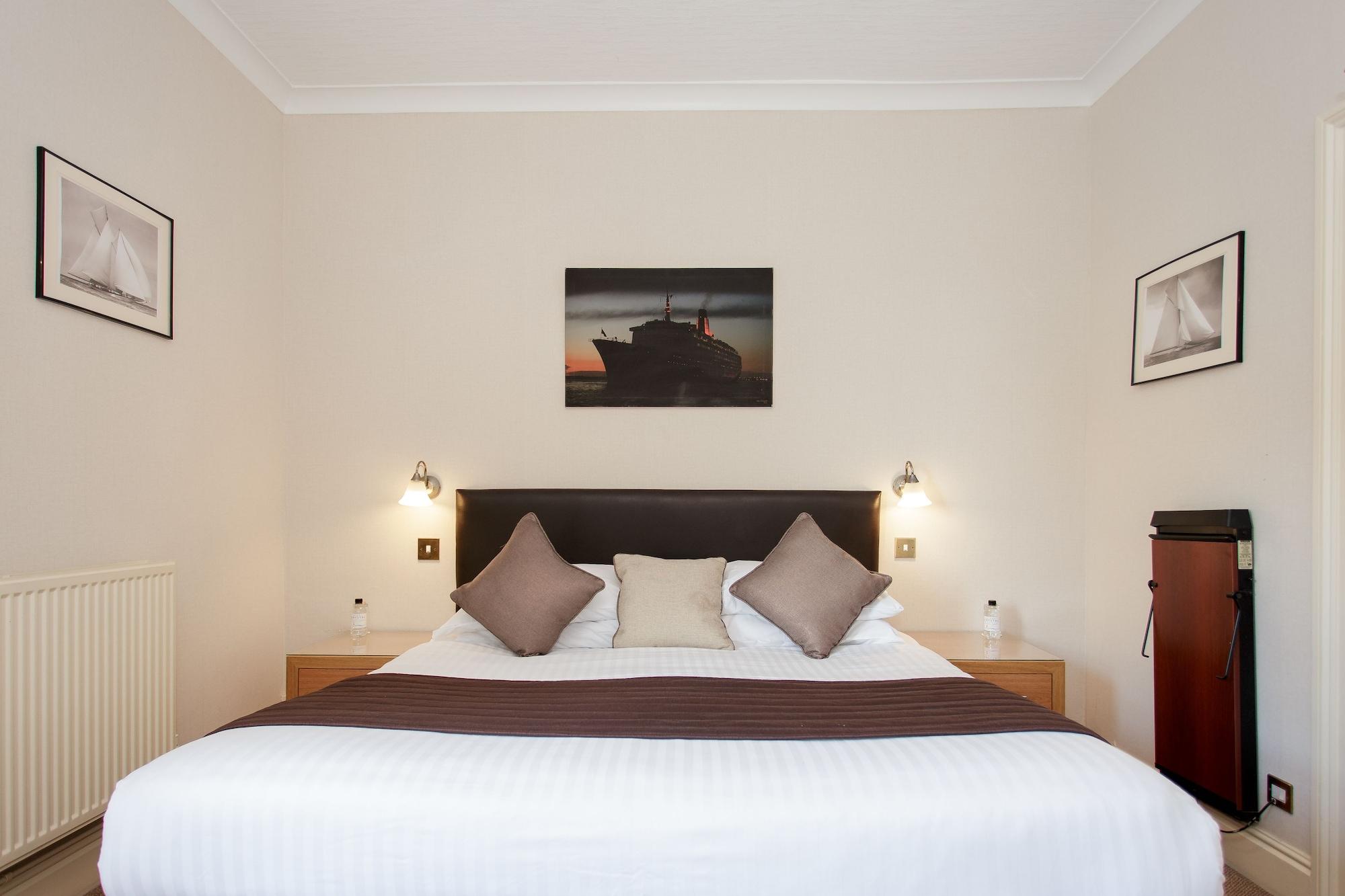 Best Western New Holmwood Hotel 카우즈 외부 사진