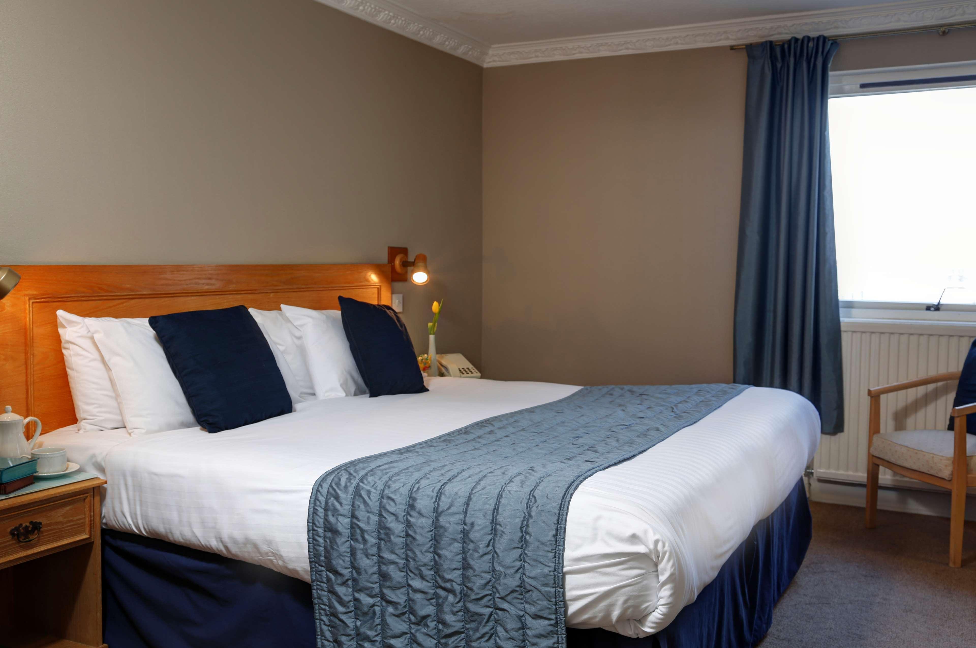 Best Western New Holmwood Hotel 카우즈 외부 사진