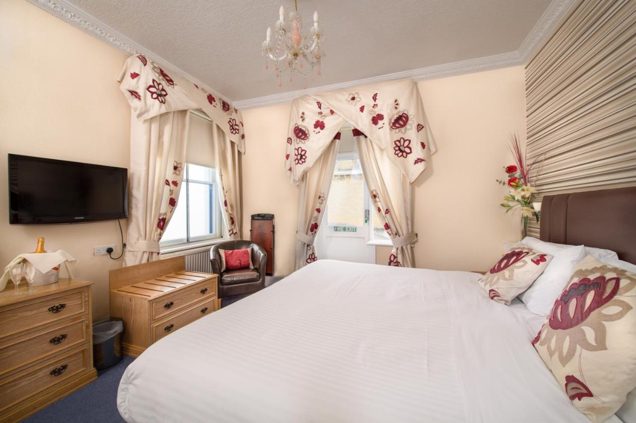 Best Western New Holmwood Hotel 카우즈 외부 사진