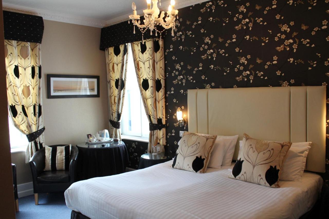 Best Western New Holmwood Hotel 카우즈 외부 사진